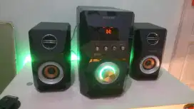 Speaker aktif polytron PMA 9522