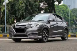 (Dp 10jt - Km 48rb) Honda HR-V 1.8 Prestige Mugen 2017 Siap Pakai