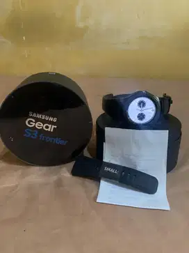 SAMSUNG GEAR S3 FRONTIER