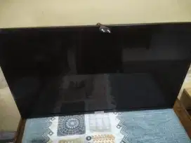 Djual LED  merk TCL hrga bisa nego