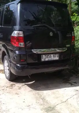 Suzuki APV 2010 Bensin