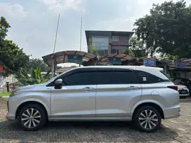 Toyota Avanza 1.5 G MT low km