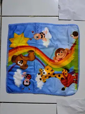 Saputangan anak halus lembut gambar hewan.
