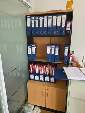 LEMARI ARSIP KANTOR KACA