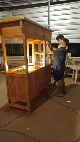 Gerobak Angkringan jg Melayani Pesanan Grobak Bakso Mie Bubur Sate dlL