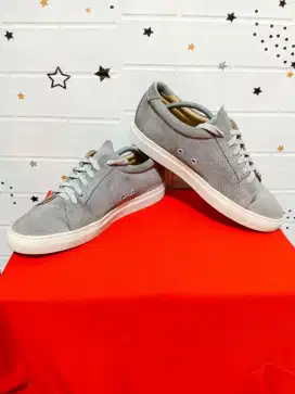 Sepatu Seven Feet Apart Made in Portugal size 44