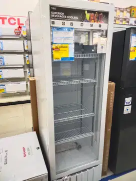 Kredit Showcase Aqua 230 L