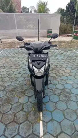 BIAH@CASH 4,9 JT(NET) BEAT FI 2013 B JAKUT