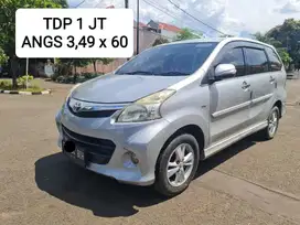 TDP Hanya 1 Juta Toyota Avanza 1.5 Veloz AT 2014 Silver