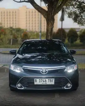 FOR SALE CAMRY 2.5 V AT 2017