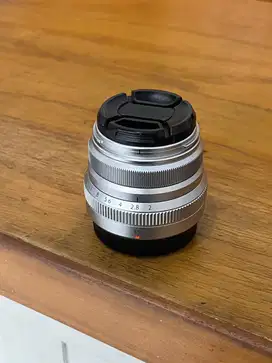 Fujinon XF 35mm F2 R WR Silver
