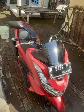 Honda PCX CBS Thun 2022
