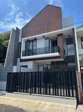 Rumah Darmo Baru NEW MINIMALIS