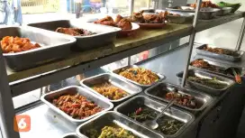 pembantu warung
