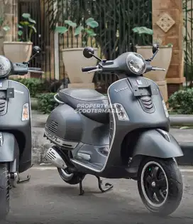 PIAGGIO VESPA GTS 150 2016 PERFECT CONDITION