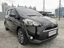 Sienta 2017 V AT TDP 5jt Toyota 2018 Hitam Automatic Q Free  Door