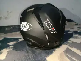 Helm KYT VENOM RR SOLID BLACK DOFF