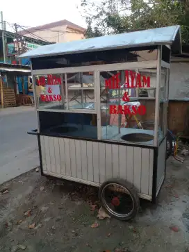 Gerobak mie ayam bakso