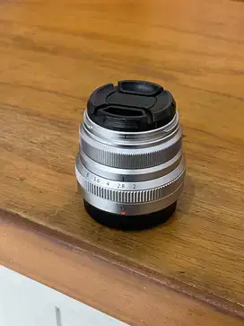 Fujinon XF 35mm F2 R WR Silver