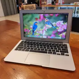 Macbook Air 11 inch ,early 2015