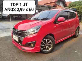 TDP Hanya 1 Juta Daihatsu New Ayla 1.2 R Deluxe MT 2017 Merah