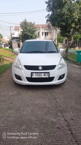 Suzuki Swift GX 2015 AT