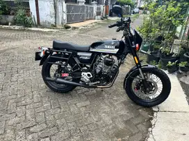 Yamaha Scorpio Custom British
