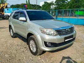 Toyota Fortuner 2.7 G LUX 2012 Matic - Silver Metalik