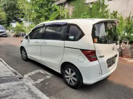 Honda Freed psd at 2011