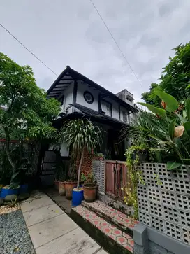 Dijual Rumah 2 Lantai di Taman Sakura Sentul City (dekat Taman Budaya)