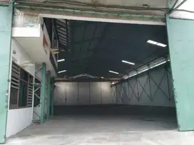 Sewa gudang margomulyo indah, Ada Crane 8 ton ciamik