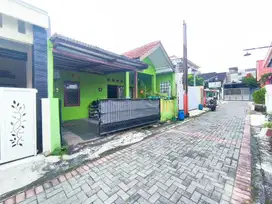Rumah di Bukit Teratai Sendangmulyo