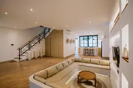 VILLA MURAH DI AREA PERERENAN BALI