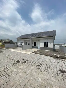 rumah minimalis spesial promo 300jt all in free biaya lokasi gatak skh