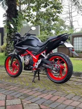 Odo 130 Perak Honda CB 150R Streetfire thn 2019 Like New
