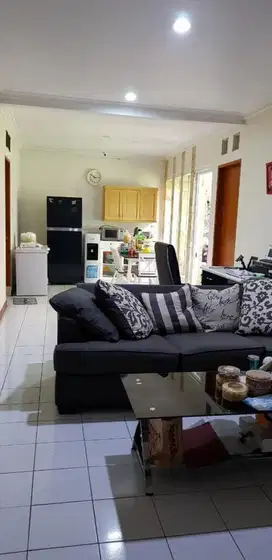 Rumah di Margahayu, Bagus dan Nyaman Sudah Renovasi Area Komplek