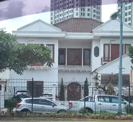 Rumah Mewah Super Luas Cluster Sapphire Pondok Hijau Golf