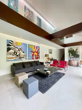 Dijual Rumah Siap Huni di Kemang, Jakarta Selatan