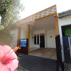 HUNIAN DIJUAL MINIMALIS LT 60 DI PERUMAHAN BEKASI TIMUR REGENCY