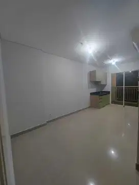 2BR Unfurnished Apartemen Madison Park - Mall Central Park