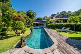 6 Bedrooms Elegant French-Style Designer Villa in a private Umalas