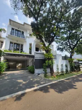Jual Rumah Mewah Dekat SCBD Area Kebayoran Baru Jakarta Selatan