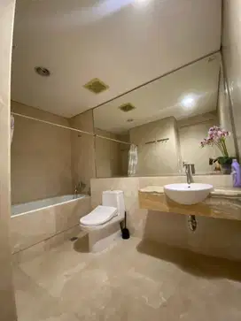 THE PEAK RESIDENCE TUNJUNGAN PLAZA DKT ONE ICON PUSAT KOTA
