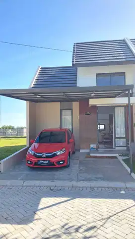 RUMAH MEWAH DI JL POROS INSINYUR SUTAMI SELANGKA DI BANDARA MAKASSAR