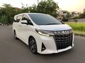 Toyota Alphard 3.5 Q 2021