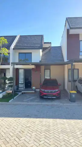 RUMAH  MEWAH SELANGKA DARI BANDARA HASANUDDIN