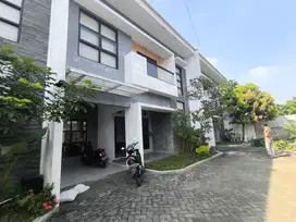 Rumah Cantik Modern Semi Furnished Mini Cluster Dekat Kampus Rmh sakit