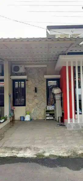 Rumah cluster 2 km universitas pamulang  bebas banjir
