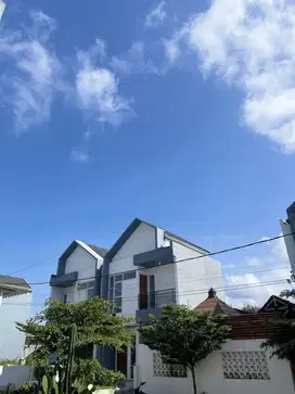 Rumah villa 2 lantai batu malang promo 3 unit terakhir