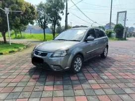 Kia Rio 2013 Bensin